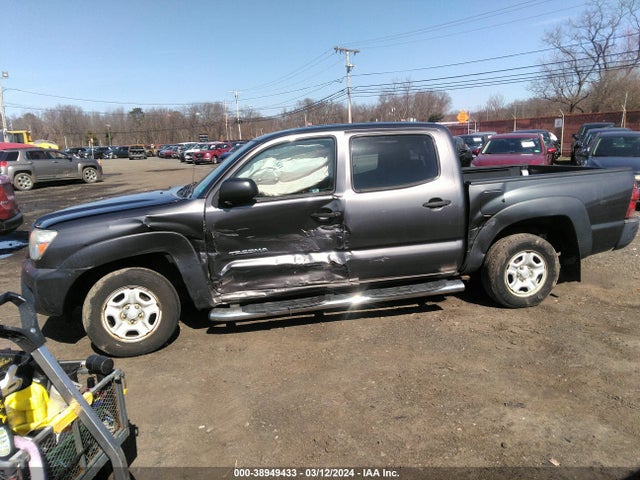 Toyota Tacoma 2015 5TFJX4CN8FX050353 Image 14