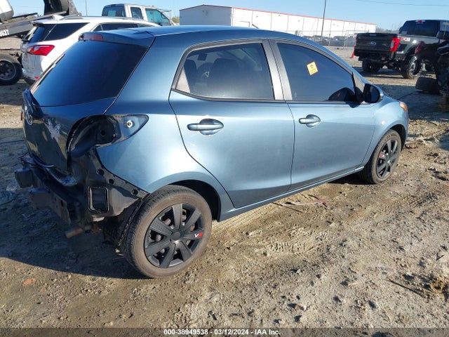 Mazda Mazda2 Sport 2014 JM1DE1KZXE0181359 Image 4