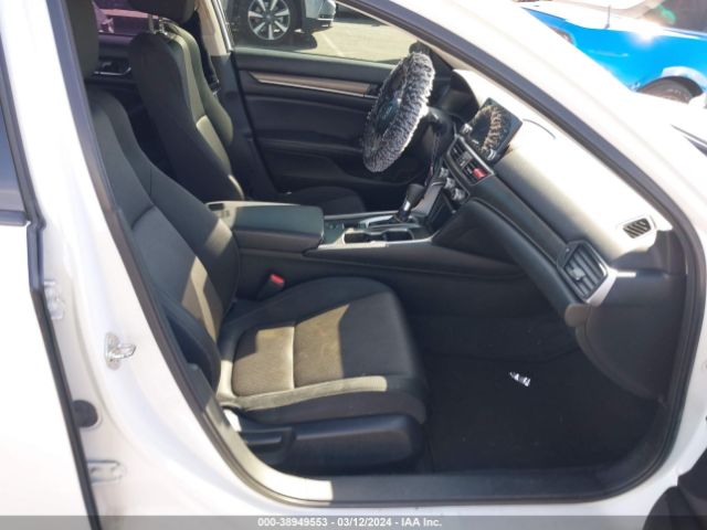 1HGCV1F19JA108313 Honda ACCORD LX