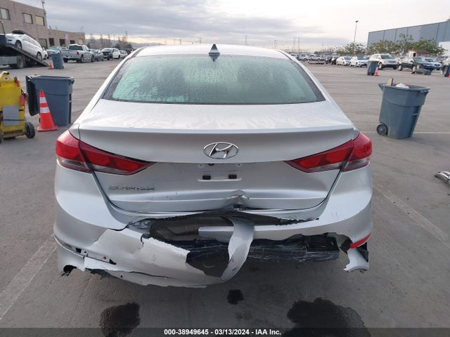 Hyundai Elantra Value Edition 2018 5NPD84LF1JH278637 Image 17