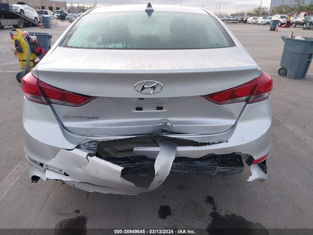 Hyundai Elantra Value Edition 2018 5NPD84LF1JH278637 Image 18
