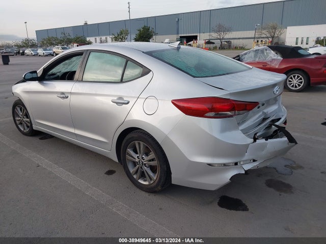 Hyundai Elantra Value Edition 2018 5NPD84LF1JH278637 Image 3