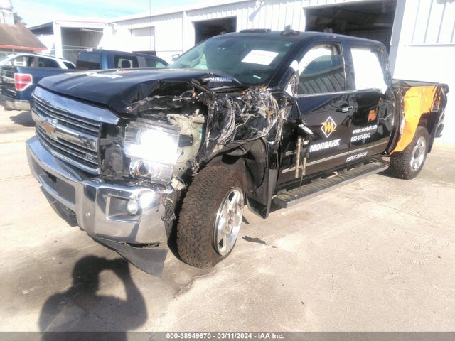 Chevrolet Silverado 2500hd Ltz 2015 1GC1KWE86FF551684 Image 2
