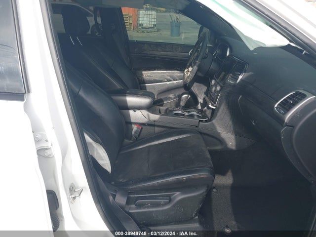 1C4RJEAG3NC153278 Jeep Grand Cherokee Wk Laredo X 4x2