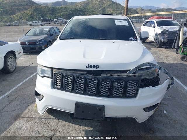 1C4RJEAG3NC153278 Jeep Grand Cherokee Wk Laredo X 4x2
