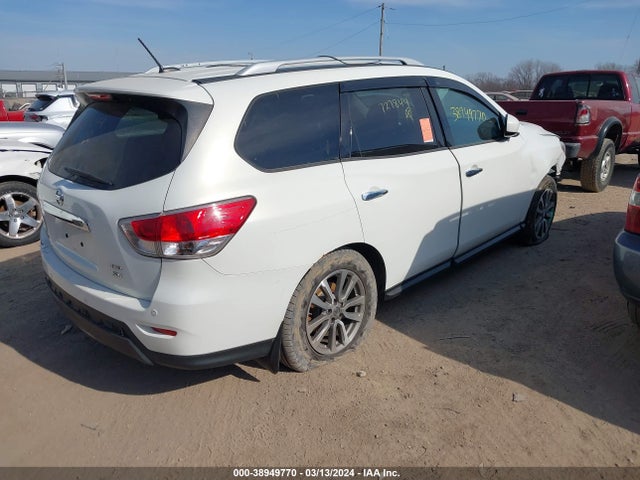 5N1AR2MM8EC727844 Nissan Pathfinder Sv