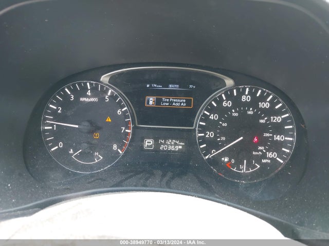 5N1AR2MM8EC727844 Nissan Pathfinder Sv