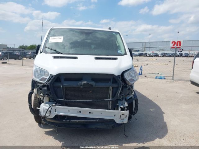 1FBAX2Y86NKA79079 Ford Transit-350 Passenger Van Xlt
