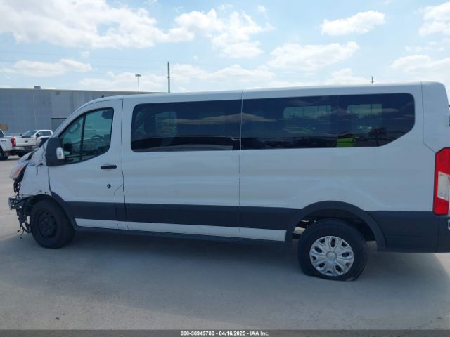 1FBAX2Y86NKA79079 Ford Transit-350 Passenger Van Xlt