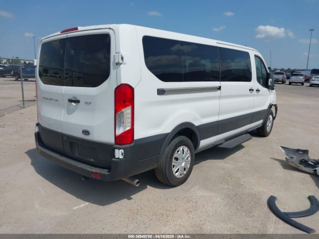 1FBAX2Y86NKA79079 Ford Transit-350 Passenger Van Xlt