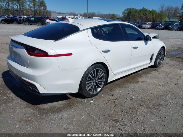 KIA Stinger Premium 2018 KNAE25LA1J6033425 Image 4
