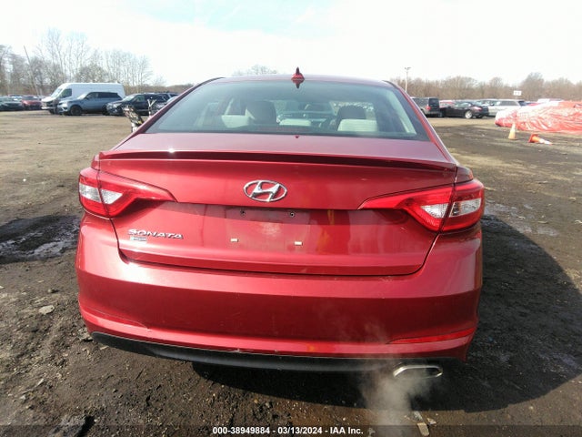 Hyundai SONATA SE 2015 5NPE24AF8FH247921 Image 16