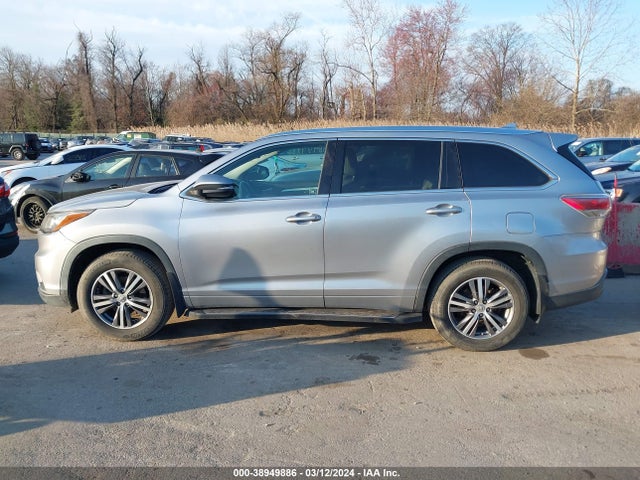 Toyota Highlander Xle V6 2015 5TDKKRFH1FS075686 Image 14