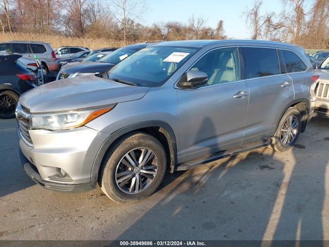 Toyota Highlander Xle V6 2015 5TDKKRFH1FS075686 Image 2