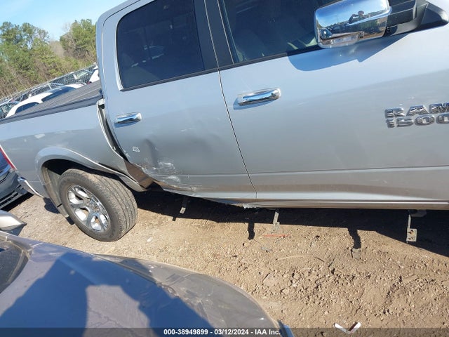 RAM 1500 Laramie  4x2 5'7 Box 2017 1C6RR6NT9HS591827 Image 6