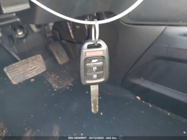 2HKRM3H40GH521320 Honda CR-V SE