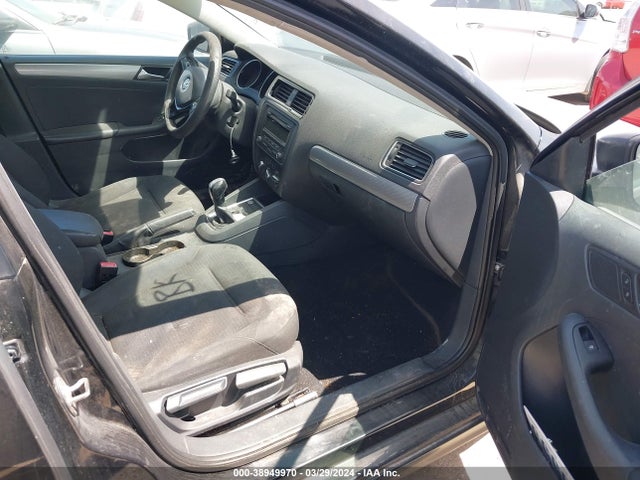 3VWD17AJ8FM334259 Volkswagen Jetta 1.8t Se