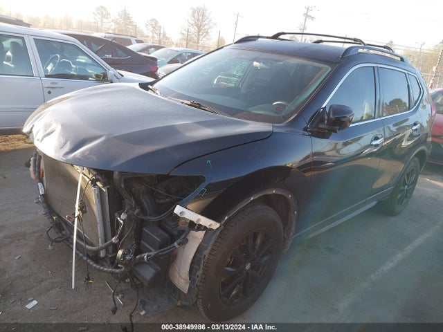 Nissan ROGUE SV 2018 5N1AT2MT9JC810816 Image 2