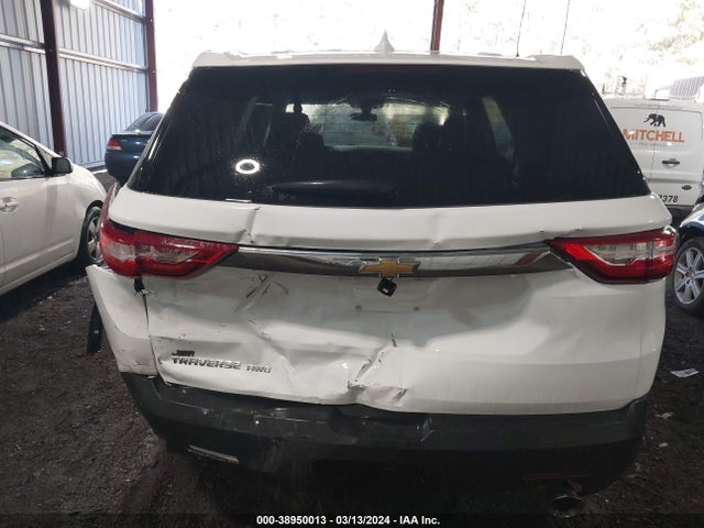 Chevrolet Traverse Ls 2018 1GNEVFKW2JJ193296 Image 16
