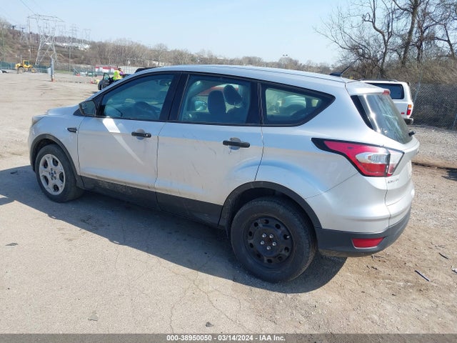 Ford ESCAPE S 2018 1FMCU0F72JUA06541 Image 3
