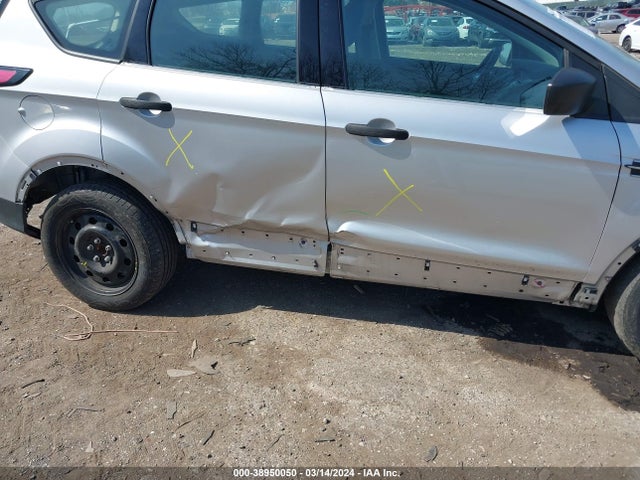 Ford ESCAPE S 2018 1FMCU0F72JUA06541 Image 6