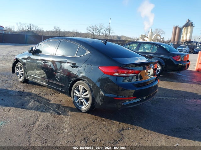 Hyundai ELANTRA SE 2017 5NPD84LF1HH200174 Image 3