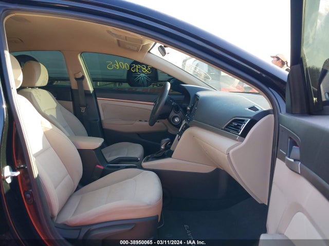 Hyundai ELANTRA SE 2017 5NPD84LF1HH200174 Image 5