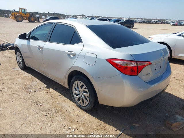 Toyota COROLLA LE 2019 5YFBURHE4KP898757 Image 3