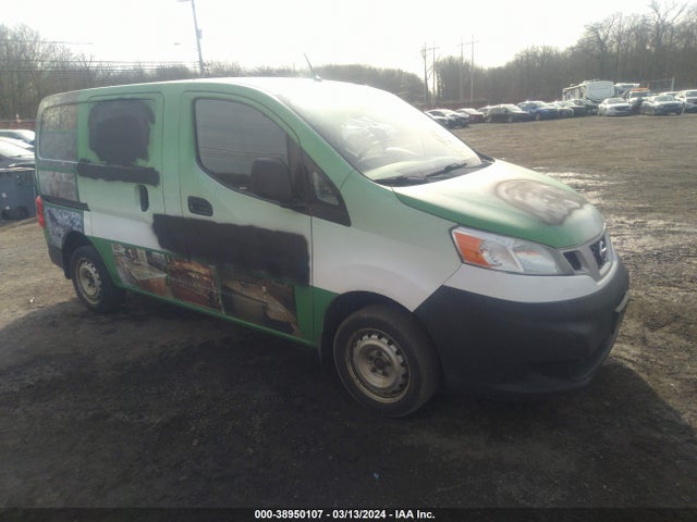 2015 3N6CM0KN1FK712817 main image