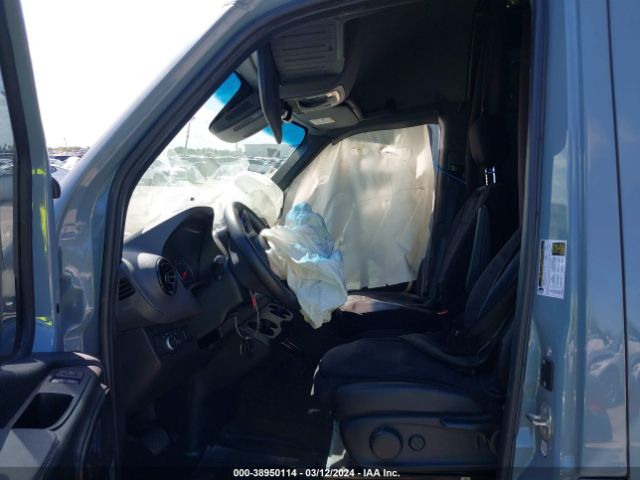 W1Y4ECHY2NT116946 Mercedes-Benz Sprinter 2500 High Roof V6
