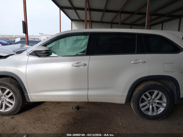 Toyota Highlander Le V6 2015 5TDZKRFHXFS075992 Image 12