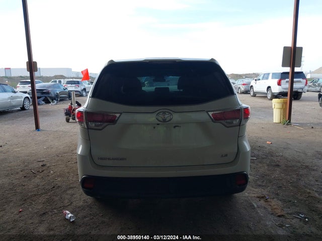 Toyota Highlander Le V6 2015 5TDZKRFHXFS075992 Image 14