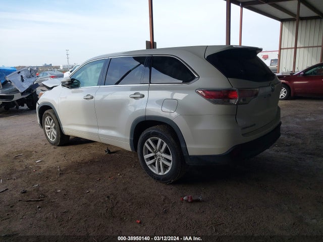 Toyota Highlander Le V6 2015 5TDZKRFHXFS075992 Image 3