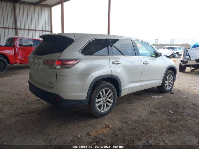 Toyota Highlander Le V6 2015 5TDZKRFHXFS075992 Image 4
