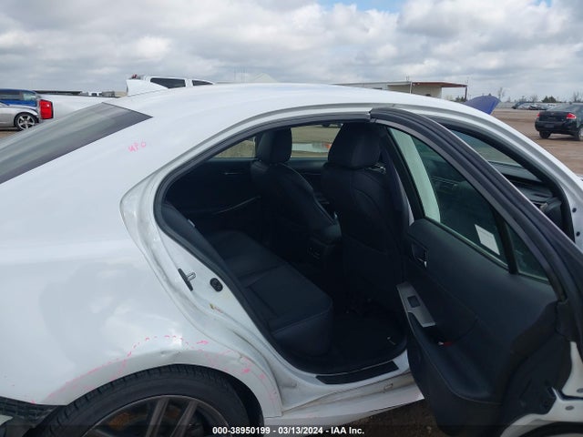 JTHBA1D23G5035134 Lexus IS 200T
