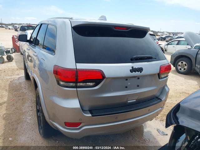 1C4RJEAG3JC221928 Jeep Grand Cherokee Altitude 4x2
