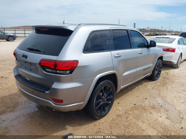 1C4RJEAG3JC221928 Jeep Grand Cherokee Altitude 4x2