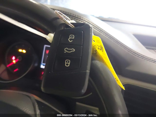 1V2KR2CA4JC566563 Volkswagen Atlas 3.6l V6 Se
