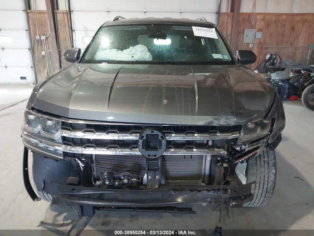 1V2KR2CA4JC566563 Volkswagen Atlas 3.6l V6 Se