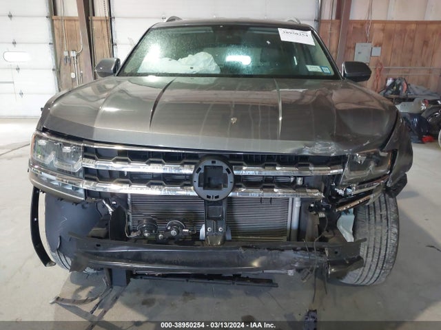 1V2KR2CA4JC566563 Volkswagen Atlas 3.6l V6 Se