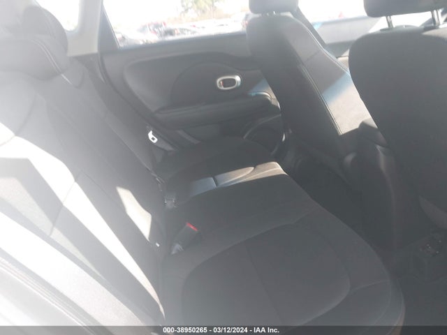 KIA Soul 2017 KNDJN2A29H7465929 Image 8