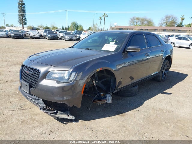 Chrysler 300 300s 2021 2C3CCABG0MH585382 Image 2