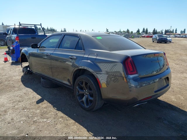 Chrysler 300 300s 2021 2C3CCABG0MH585382 Image 3