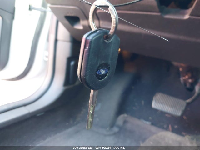 Ford FOCUS SE 2016 1FADP3F21GL319882 Image 11