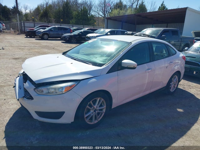 Ford FOCUS SE 2016 1FADP3F21GL319882 Image 2
