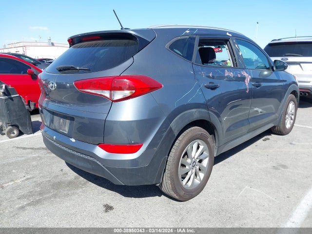 Hyundai TUCSON SE 2017 KM8J33A44HU379101 Image 4