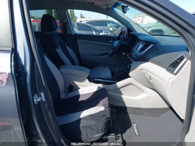 Hyundai TUCSON SE 2017 KM8J33A44HU379101 Image 5