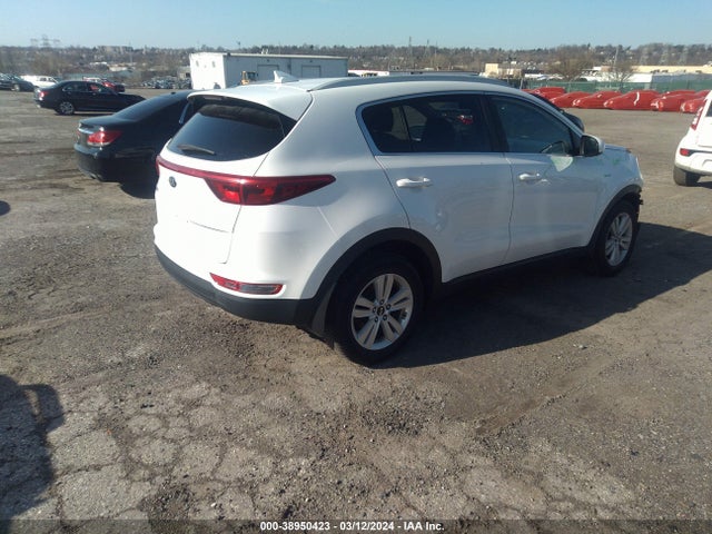 KIA Sportage Lx 2018 KNDPMCAC7J7461122 Image 4