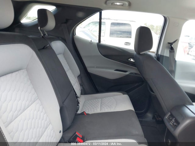 Chevrolet EQUINOX LT 2018 2GNAXJEV8J6225731 Image 8