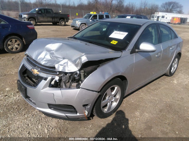 Chevrolet Cruze 1lt Auto 2014 1G1PC5SB8E7455316 Image 2